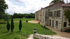 Chambre d'hôte 'Domaine de Bourgville' à Monts-sur-guesnes