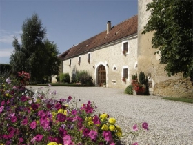 Chambre d'hôte 'Ribourdin Castle' à Chevannes