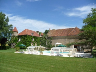 Chambre d'hôte 'Château de Ribourdin : Chambres d'hôtes de charme en Bourgogne' dans l' Yonne