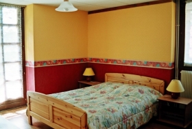 Chambre d'hôte 'La ferme des granges - chambres et table d'hôtes' à Le menil