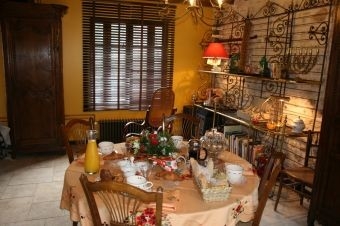Chambre d'hôte 'La maison des cool heures' à Vienne en arthies