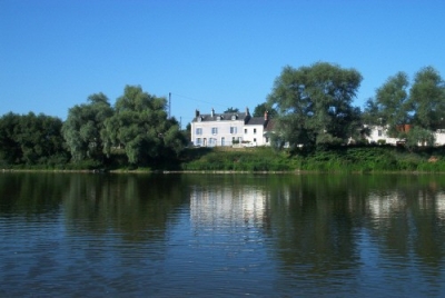 Maison entière  'Maison du bord de Loire' dans le Cher