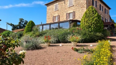 Chambre d'hôte 'La ferme fleurie' à Bourg de thizy