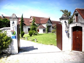 Chambre d'hôte gite mobilhome 'Au Clos de Beaulieu' à Bossee