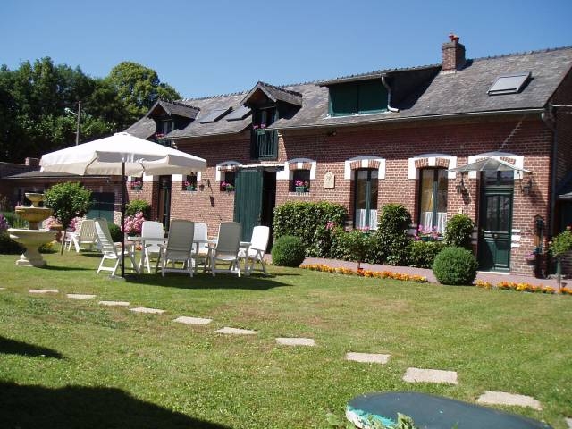 Chambres d'hôtes 'La fontaine aux iris' à Hattencourt