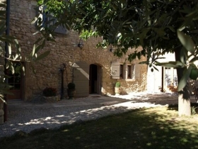 Chambre d'hôte 'Mas la renaissance' à Robion