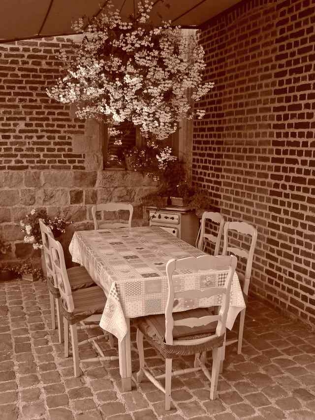 Chambre d'hôte 'LA ROSE LAITIERE' à Saint martin sur ecaillon