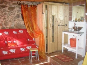 Maison / Villa 'Robin des bois, la maison dans les bois' à Bor-et-bar