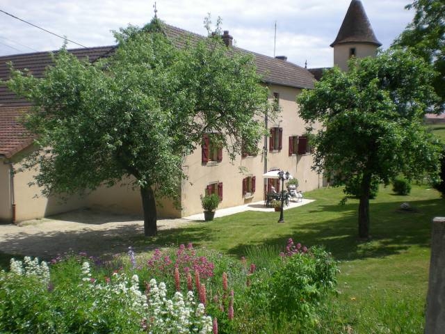 Gîte rural 'L'ancien chateau à sivignon' à Sivignon