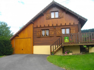 Gîte rural 'Chalet bois le montagnon' à Montlebon