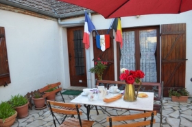 Chambre d'hôte 'Maison d'autrefois' à Mareau aux prés