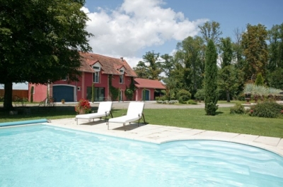 Chambre d'hôte 'DOMAINE DE LA SERITA' à Joze