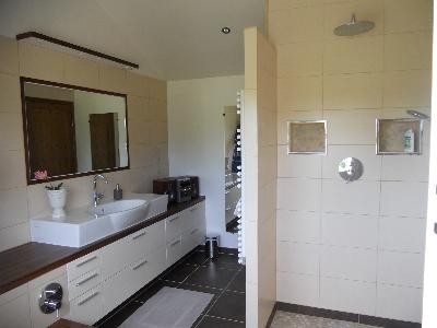 Chambre d'hôte 'Le domaine augenaies' dans l' Allier
