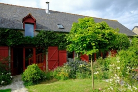 Chambre d'hôtes de Charme 'La maison jaune à la janaie' à Parigne
