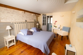 Chambre d'hôte 'La maison des abeilles' à Magny les villers