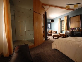 Chambre d'hôte 'Domaine du tisserand' à La baume cornillane