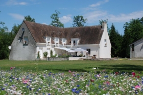 Chambre d'hôte 'Domaine des tinarages' à Echouboulains