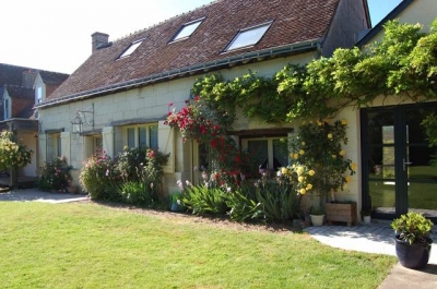 Chambre d'hôte 'La Grange Dîmière' à Saint genouph