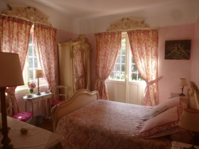 Chambre Cocotte pour 2 personnes. Lit 140X190. — Saint jean de luz ciboure