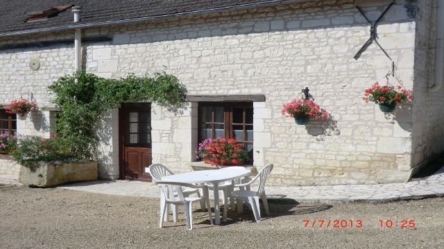Gîte rural 'ALTEA GITE MITOYEN 4 PERS.PISCINE CHAUFFEE AU COEUR DU VAL DE LOIRE' à Assay