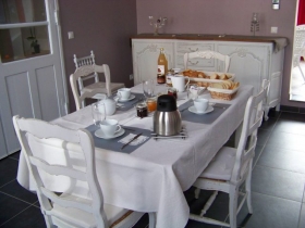 Chambre d'hôte 'Au coin du feu' à Mortagne du nord