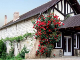 Chambre d'hôte 'La Grange de Richemont ' à Lachapelle saint pierre