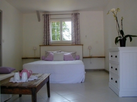 Chambre d'hôte 'La Grange de Richemont ' à Lachapelle saint pierre