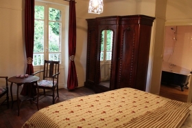 Chambre d'hôte/ table d hote 'Bon chez nous' à St.amand jartoudeix