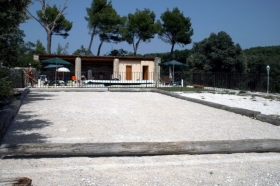 Gîte de séjour 'La ribelle en provence - lou recati' à Saumane-de-vaucluse