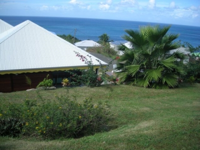 Gîte/Bungalow bois 'Gîtes Couleurs Créoles' à Deshaies