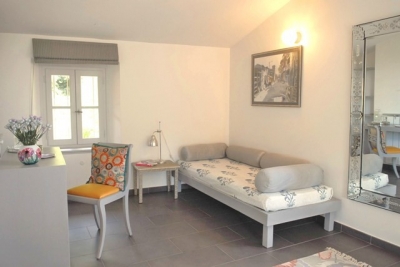 Location saisonnière 'Villa Chandra' à Biot