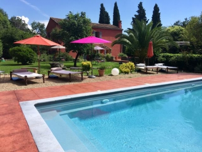 Location saisonnière 'Villa Chandra' à Alpes Maritimes