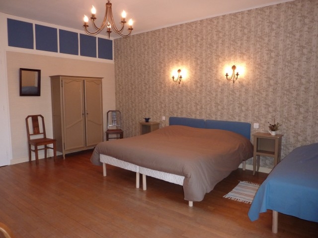 Chambre d'hôte 'Couleurs jardin' à Mirebel