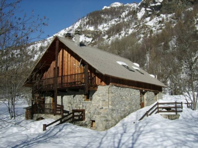 Gîte de séjour 'Chalet ' dans les Hautes Alpes