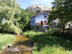 Gîte rural à Santiago pontones