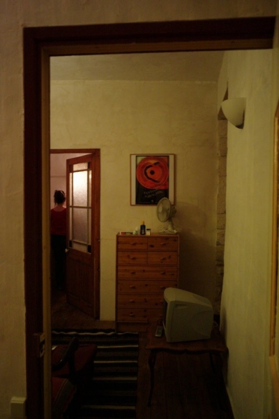 Gîte de séjour 'Villeneuve les avignon dans un jardin calme' à Orange