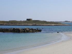 Maison / Villa 'L'aberwrach, maison vue mer les pieds dans l'eau' à Landéda