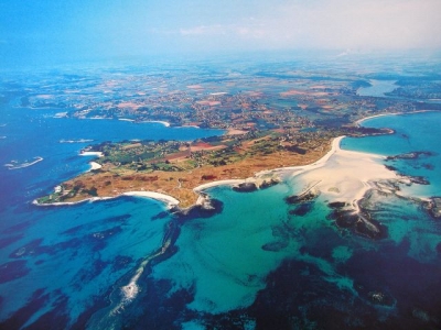 Maison / Villa 'L'aberwrach, maison vue mer les pieds dans l'eau' à Finistere
