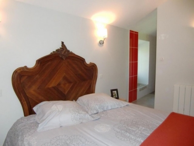 Maison / Villa 'Gite à la ferme avec spa/jacuzzi extérieur et pêche privé' à Roumégoux