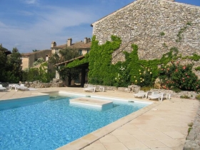 Gîte rural ' Domaine de la blaque' à Varages