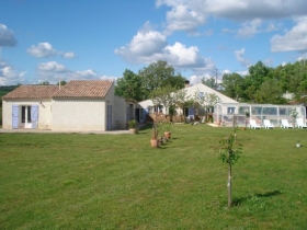 Chambre d'hôte 'Les galines: Maison d'hôtes de charme pour un séjour inoubliable' à Rians