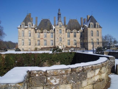 Chambre d'hôte 'Chateau de saint loup' à St  loup  lamaire  ( sur  thouet)