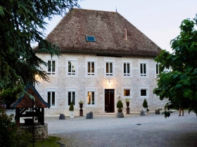 Maison d'hôtes  'Domaine du manoir' à Les avenières