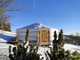 Chambre d'hôte et Yourtes 'Jasserie & éco Yourtes Les Airelles ' à Saint antheme