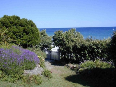 Chambre d'hôtes et studio 40M2 'Villa revedemer,b and b et gite' à Plomelin
