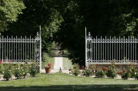 Gîte d'étape 'Au château de montbraye' à Parigné l'evêque