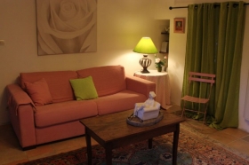 Gîte de séjour 'La petite fermette' à Challuy