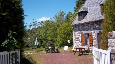 Gîte rural 'Fermette les auroch's' au Puy de dome