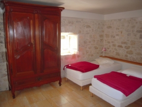 Gîte de séjour 'Gite des 2 puits' à Saint antonin noble val