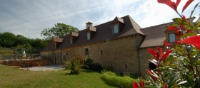 Gîte de séjour 'La Bastide pour 12 personnes entre Lascaux et Sarlat' à La chapelle aubareil